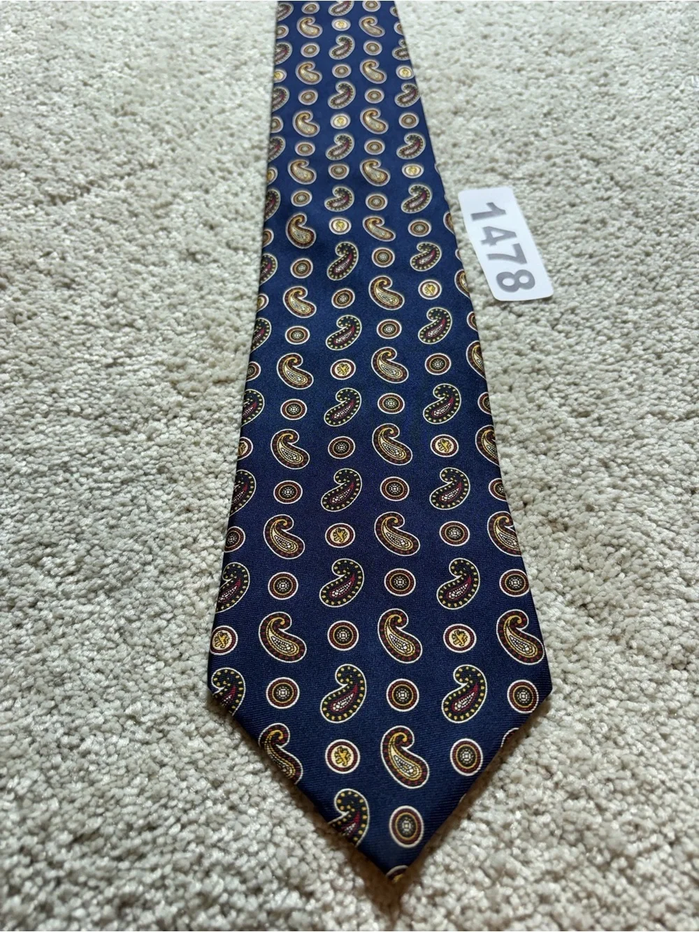 Tommy Hilfiger vintage paisley men’s tie
